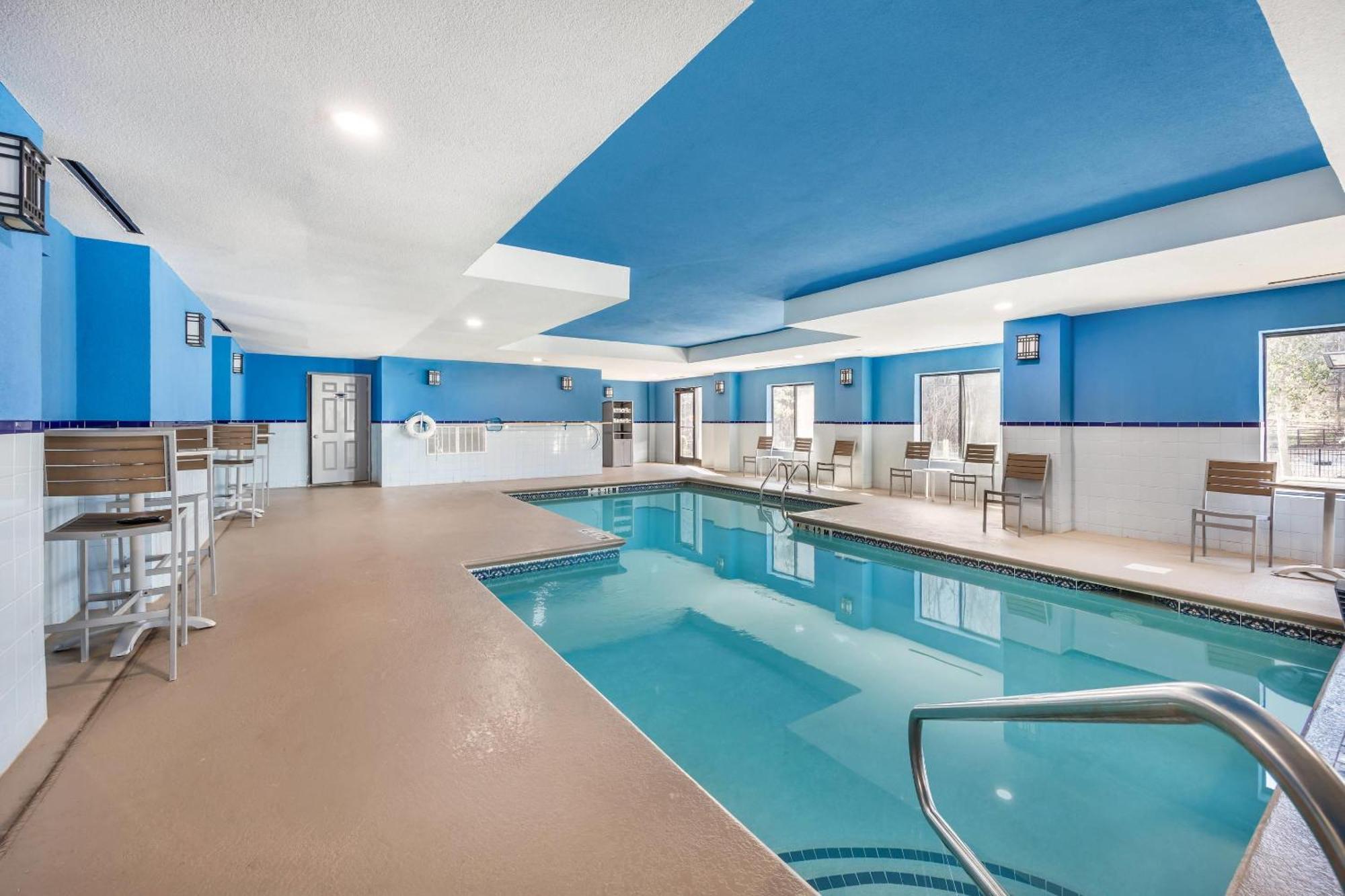 Comfort Inn & Suites Chattanooga West - Lookout Mountain Экстерьер фото